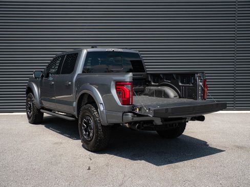 Used 2025 Ford F150 Raptor w/ Equipment Group 803A Raptor R AWD/4WD image 33