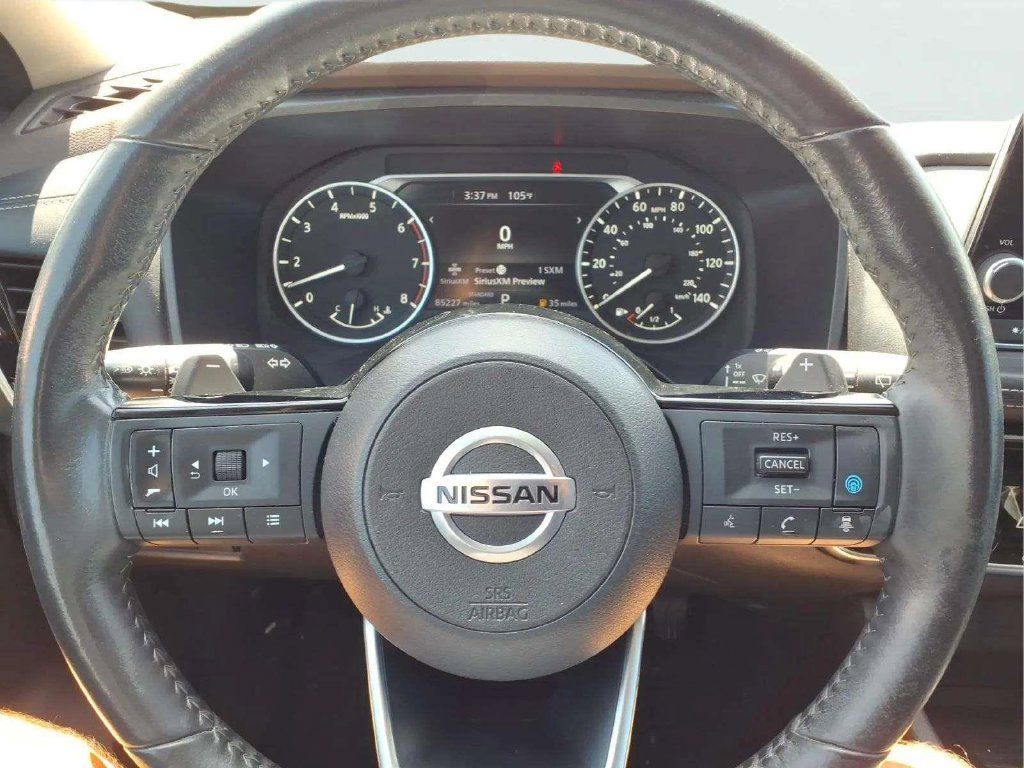 Used 2021 Nissan Rogue SV w/ Premium Package FWD image 14