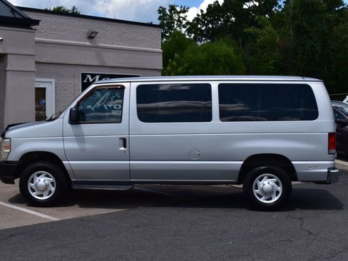 Used 2012 Ford E-350 and Econoline 350 XLT RWD image 4