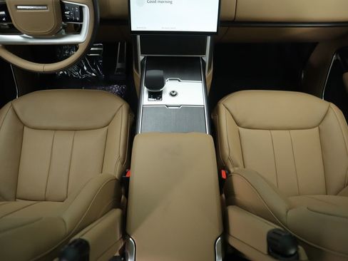 New 2026 Land Rover Range Rover SE image 18