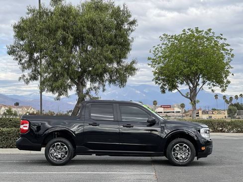 Used 2023 Ford Maverick XLT FWD image 2
