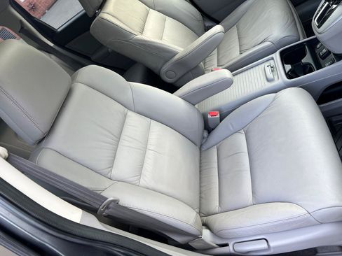 Used 2012 Honda CR-V EX-L image 18