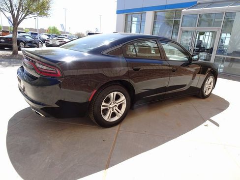 Used 2022 Dodge Charger SXT w/ Leather Interior Group RWD image 16