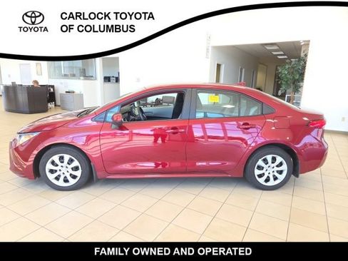 Used 2026 Toyota Corolla LE FWD image 1