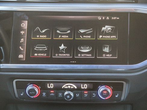 Certified 2023 Audi Q3 2.0T Premium Plus w/ Premium Plus Package image 15