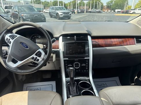 Used 2013 Ford Edge Limited AWD/4WD image 18