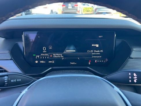 Used 2025 GMC Acadia AT4 w/ LPO, Floor Liner Package image 18