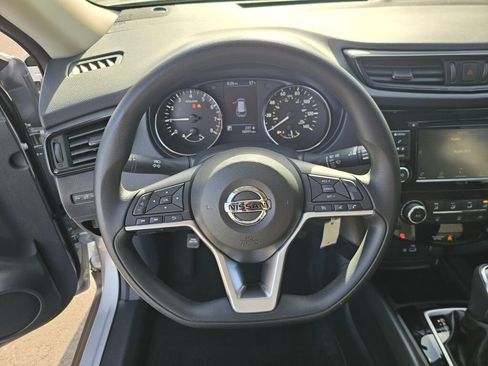Used 2019 Nissan Rogue S AWD/4WD image 21