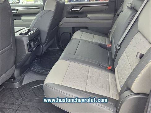 New 2026 Chevrolet Silverado 2500 ZR2 w/ LPO, Dark Essentials Package AWD/4WD image 10