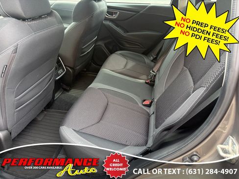 Used 2021 Subaru Forester Premium AWD/4WD image 25