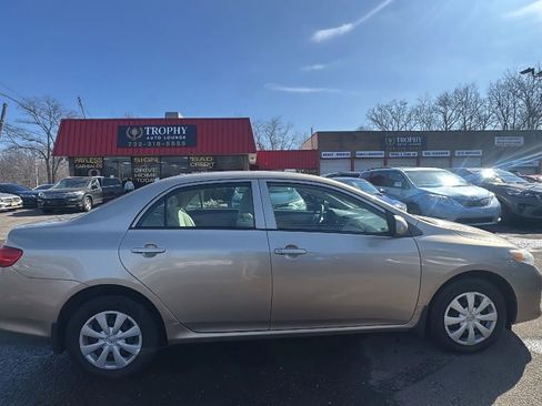 Used 2009 Toyota Corolla XLE image 4