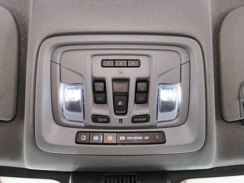 Used 2024 GMC Sierra 2500 Denali w/ Denali Reserve Package image 19