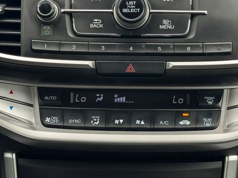 Used 2014 Honda Accord LX image 26