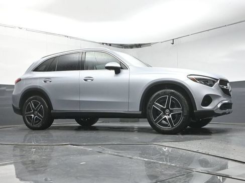 Used 2026 Mercedes-Benz GLC 300 image 33