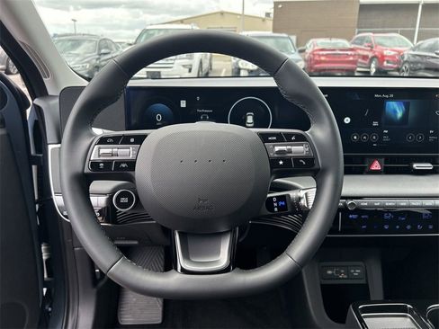 New 2025 Hyundai Ioniq 5 SE image 29