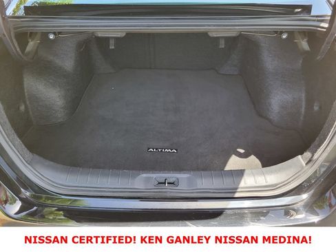 Certified 2025 Nissan Altima 2.5 SV FWD image 42