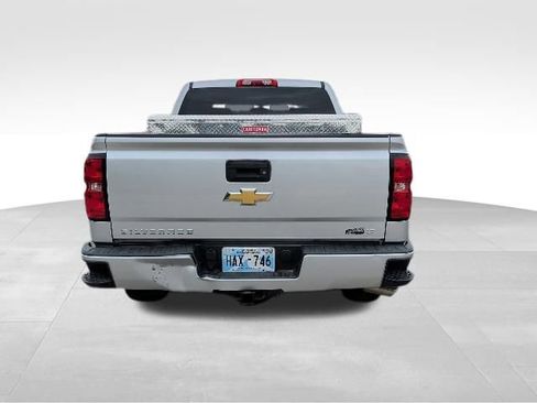 Used 2018 Chevrolet Silverado 1500 LT w/ Texas Edition AWD/4WD image 4