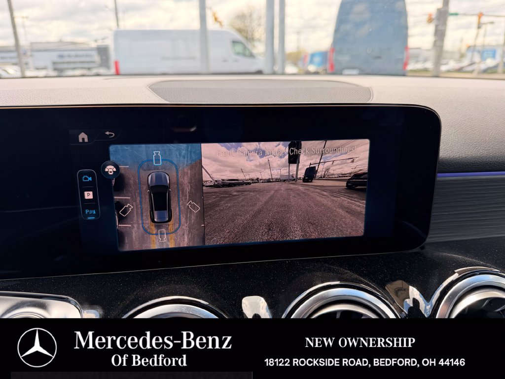 New 2026 Mercedes-Benz GLB 250 4MATIC image 16