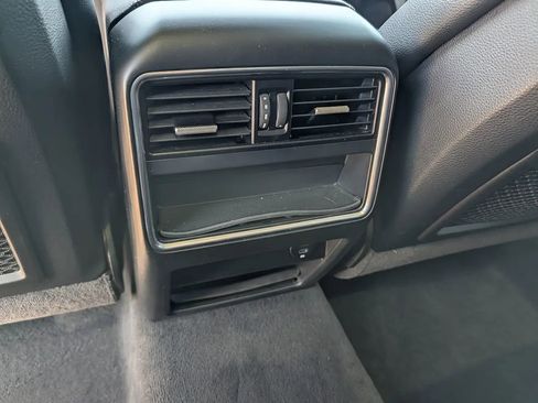 Used 2021 Porsche Cayenne AWD/4WD image 21