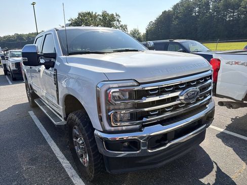 Used 2025 Ford F250 Lariat w/ Chrome Package AWD/4WD image 2
