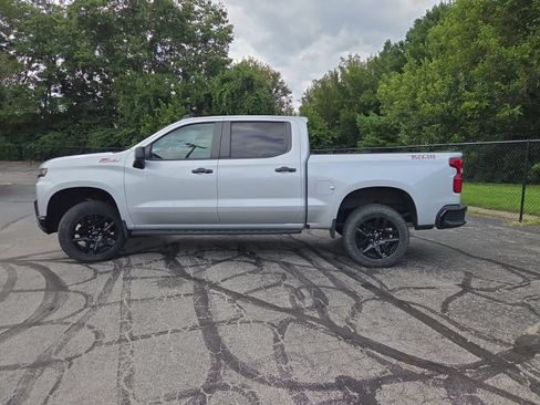 Used 2022 Chevrolet Silverado 1500 LT Trail Boss w/ Safety Package AWD/4WD image 15