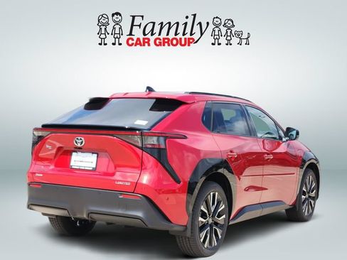 New 2026 Toyota bZ FWD image 4
