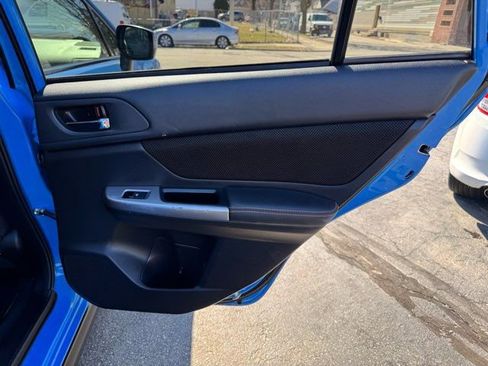Used 2016 Subaru Crosstrek 2.0i Premium w/ Popular Package #1 AWD/4WD image 29