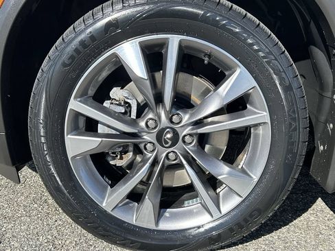 Certified 2023 INFINITI QX60 Luxe AWD/4WD image 10