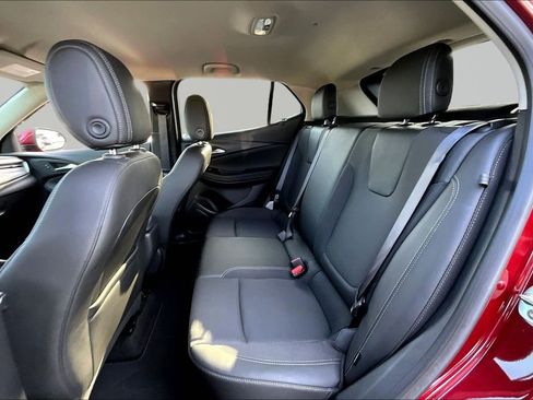 Used 2024 Buick Encore GX Preferred FWD image 22