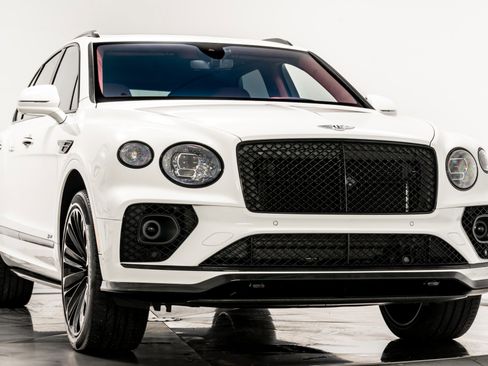 Used 2021 Bentley Bentayga Speed image 3