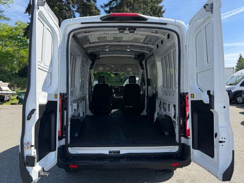 Used 2023 Ford Transit 250 Medium Roof RWD image 18