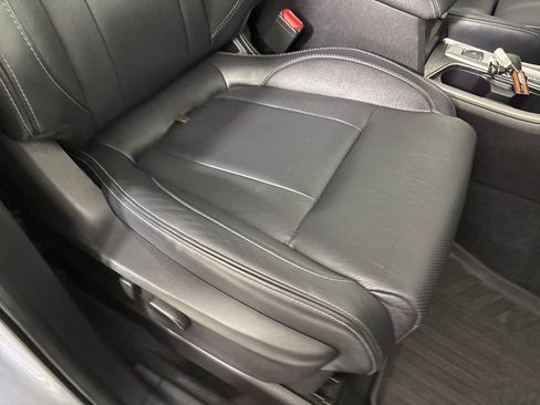 Used 2022 Subaru Ascent Limited w/ Technology Package image 35