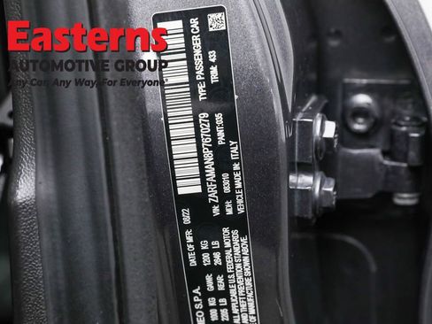 Used 2023 Alfa Romeo Giulia Sprint image 34