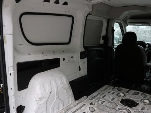 Used 2015 RAM ProMaster City Tradesman FWD image 18