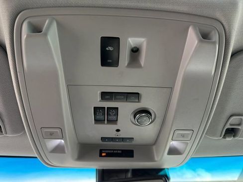 Used 2019 Chevrolet Suburban Premier w/ Max Trailering Package AWD/4WD image 43