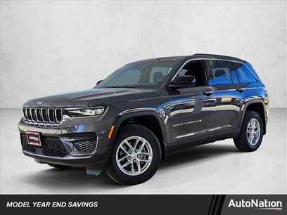 New 2025 Jeep Grand Cherokee Laredo X w/ Luxury Tech Group I