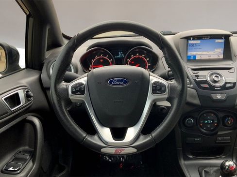Used 2019 Ford Fiesta ST image 5