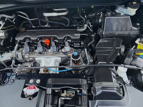 Certified 2022 Honda HR-V LX image 34