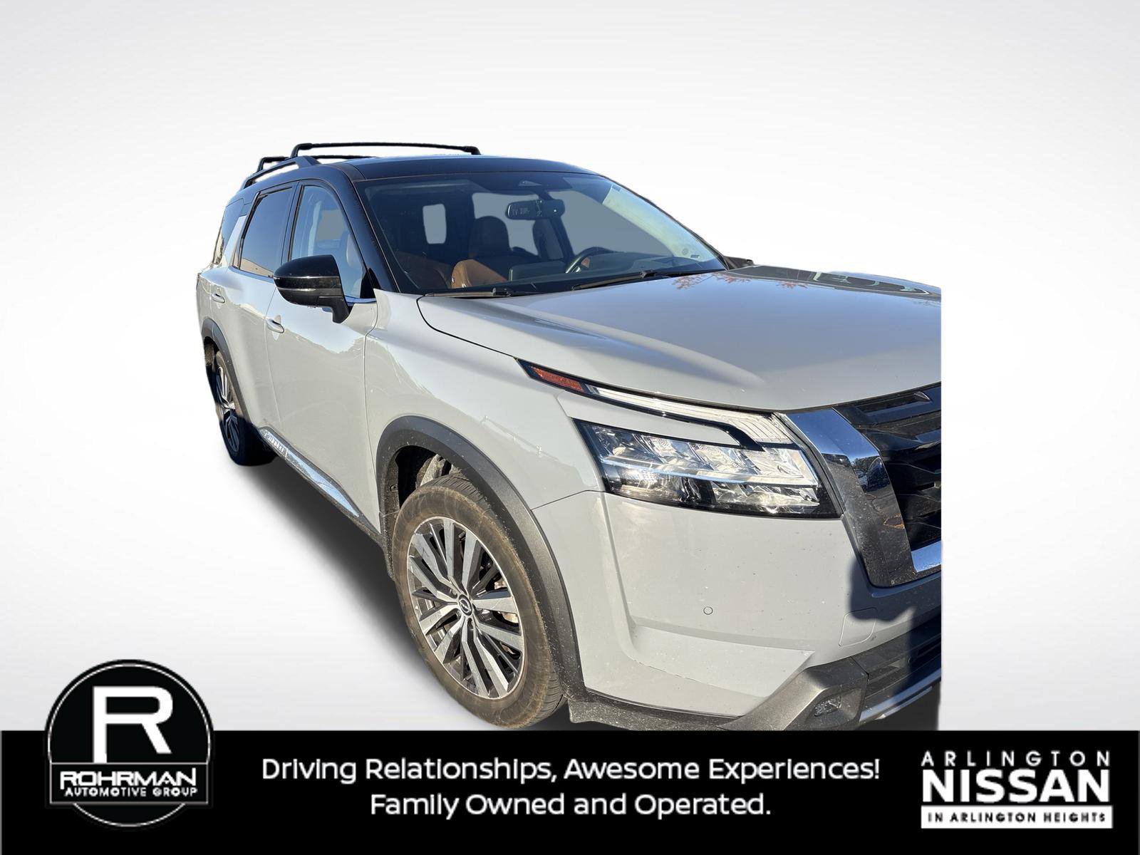 Used 2022 Nissan Pathfinder Platinum w/ Lighting Package (N92) AWD/4WD image 12
