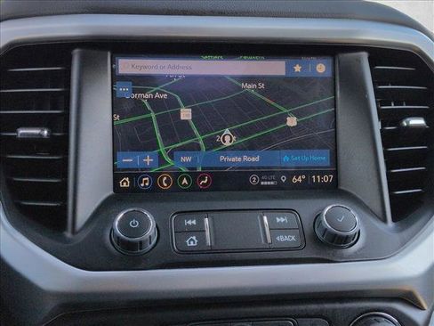 Used 2023 GMC Acadia SLT AWD/4WD image 12