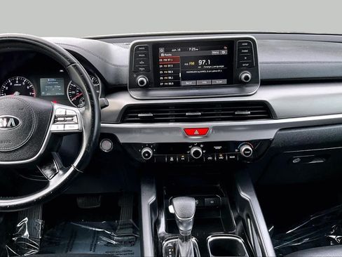 Used 2021 Kia Telluride LX FWD image 7