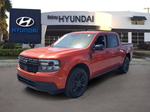 Used 2024 Ford Maverick Lariat w/ Black Appearance Package AWD/4WD image 3