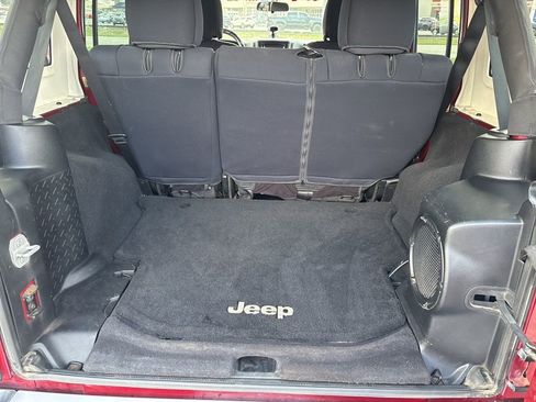 Used 2012 Jeep Wrangler Unlimited Sahara w/ Dual Top Group image 12