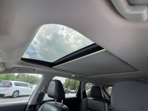 Used 2015 Nissan Murano Platinum w/ Platinum Technology Package AWD/4WD image 19