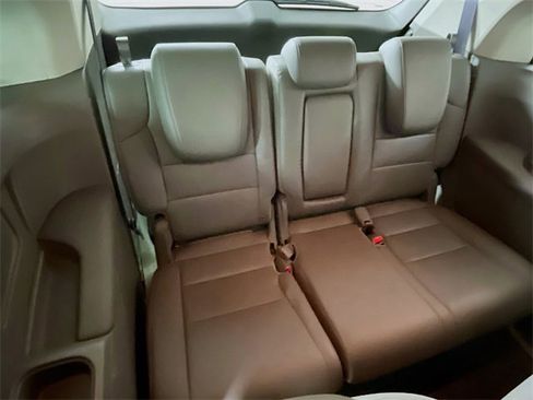 Used 2015 Honda Odyssey Touring image 27