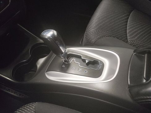 Used 2020 Dodge Journey SE w/ SE Popular Equipment Group image 26