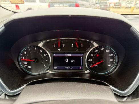 Used 2023 Chevrolet Equinox Premier w/ LPO, Floor Liner Package image 12