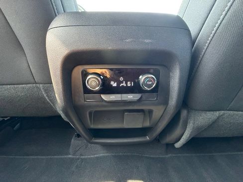Used 2026 Chevrolet Traverse LT w/ Driver Confidence Package AWD/4WD image 15