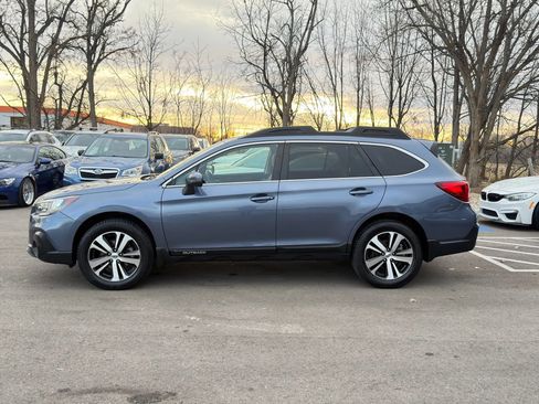 Used 2018 Subaru Outback 2.5i Limited image 8