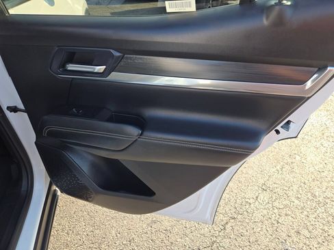 Used 2025 GMC Terrain Elevation AWD/4WD image 19